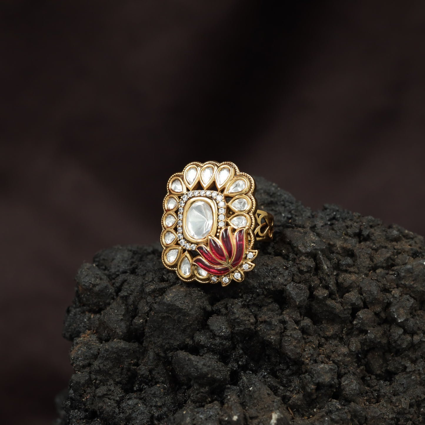 Regal Lotus Bloom Kundan Finger Ring With Pear Halo Detailing