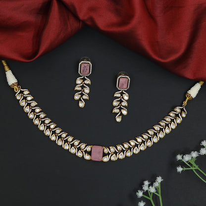 Jewelled Leaf Frame Kundan Choker with Coordinated Earring Pair