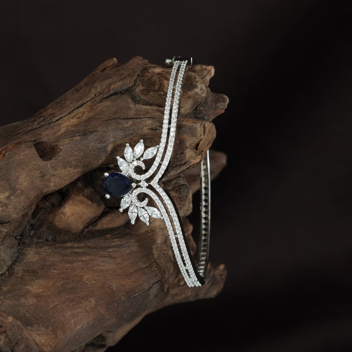 Bloom Kada with Decorative Flower Alignment and Triple Surface Texture