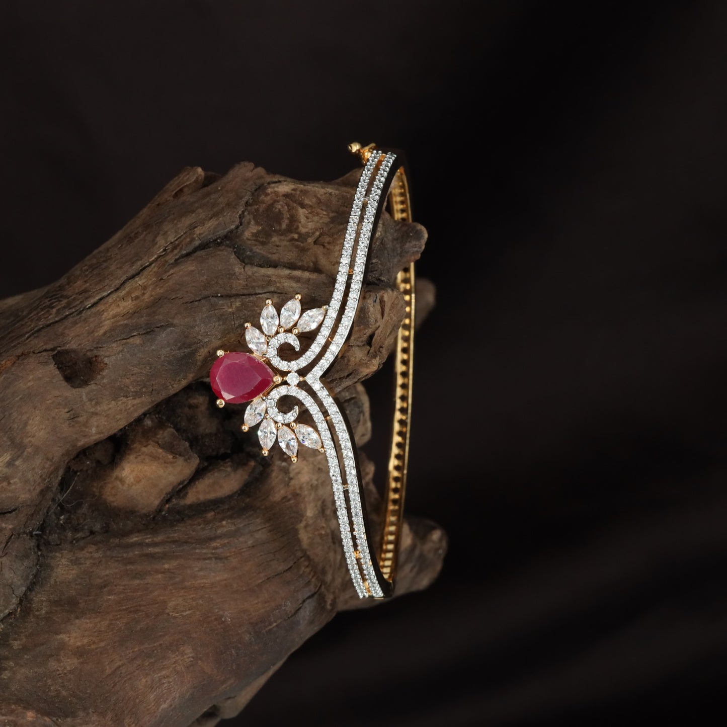 Bloom Kada with Decorative Flower Alignment and Triple Surface Texture