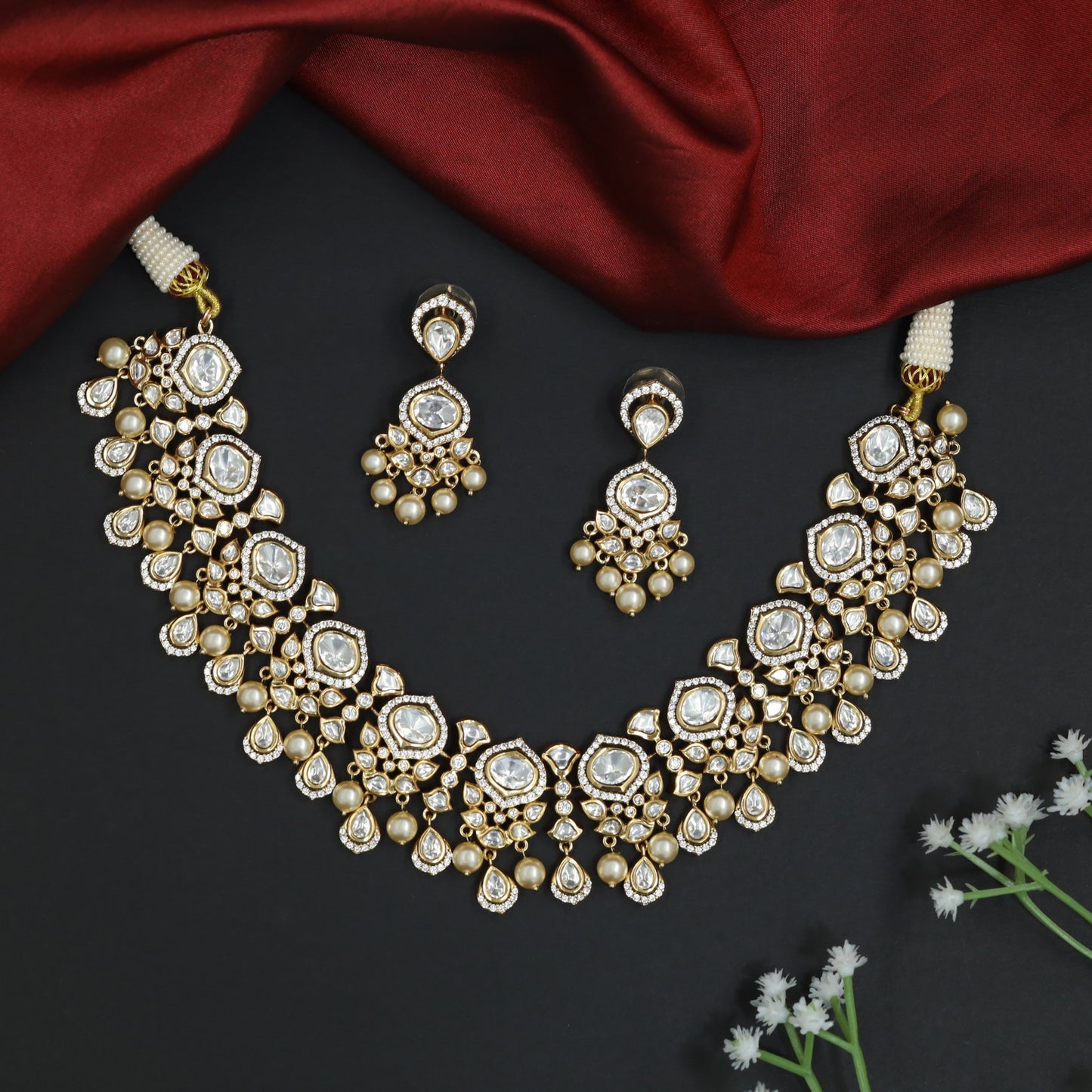 Festive Openwork Kundan Necklace with Pear Shaped Accents and Earrings