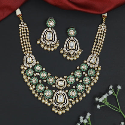 Traditional Openwork Kundan Necklace with Multi Strand Side Chains and Pendant