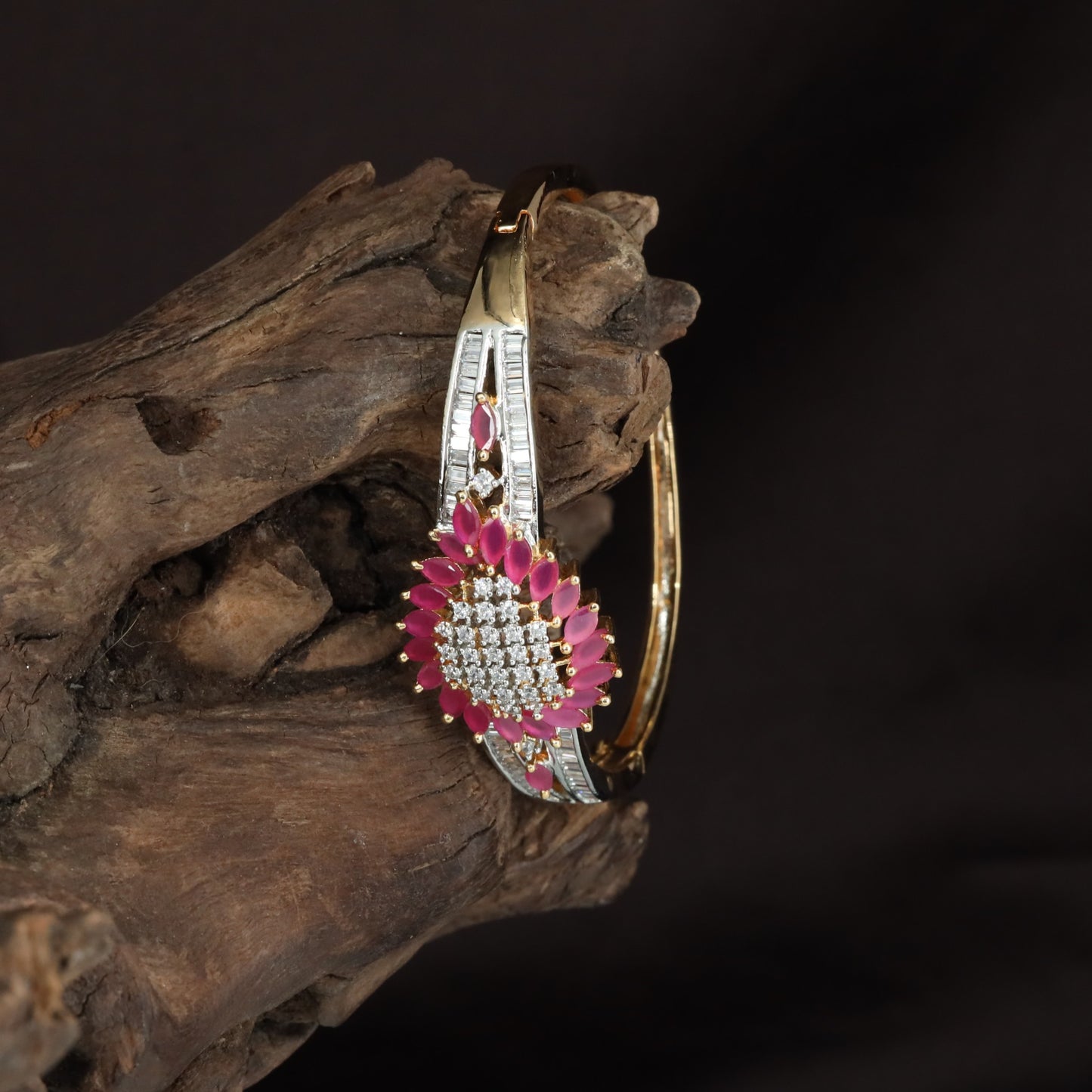 Highline Medallion Kada with Layered Crystal Placement and Open Oval Design