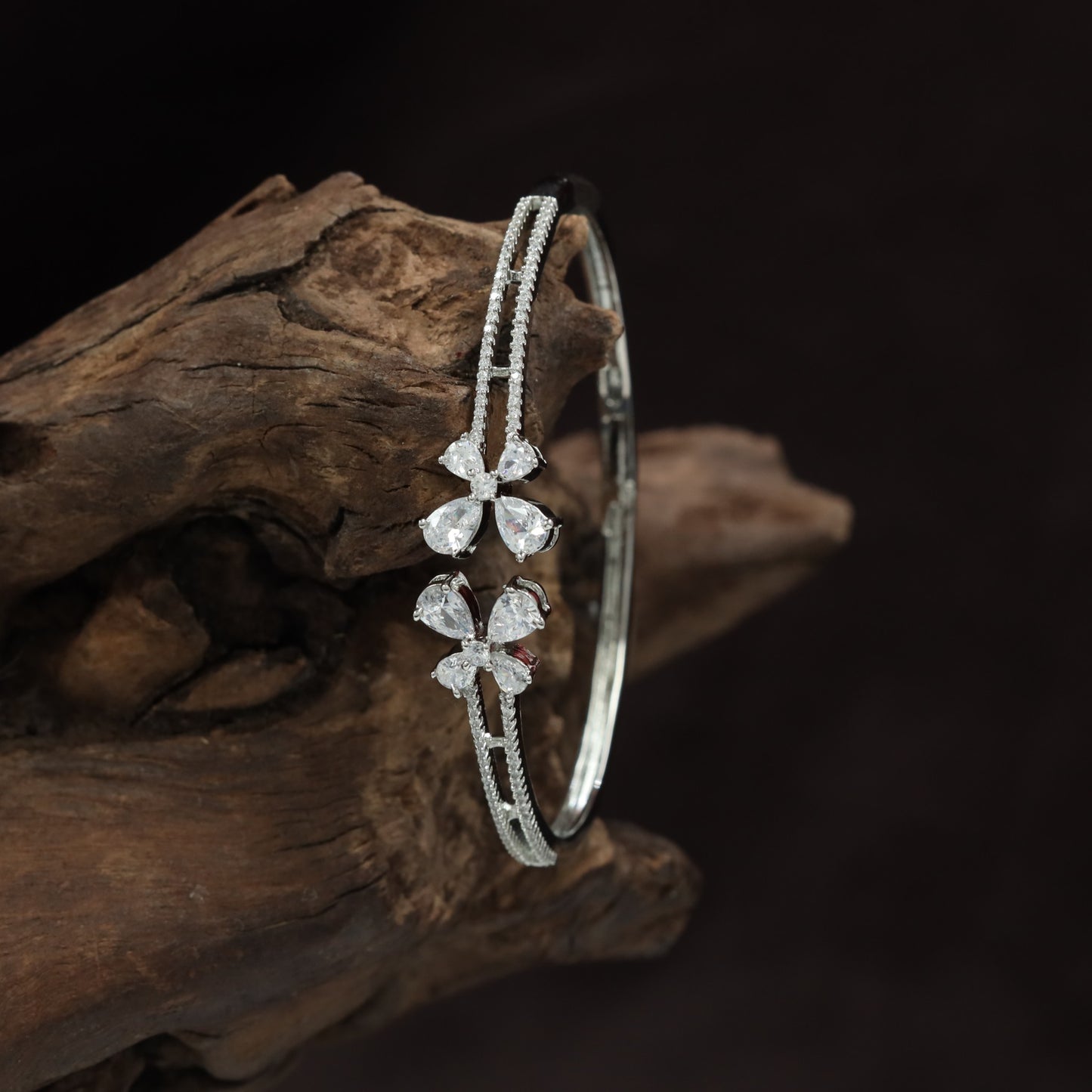 Delicate Floral Motif Kada with Minimalist Open Rail Design