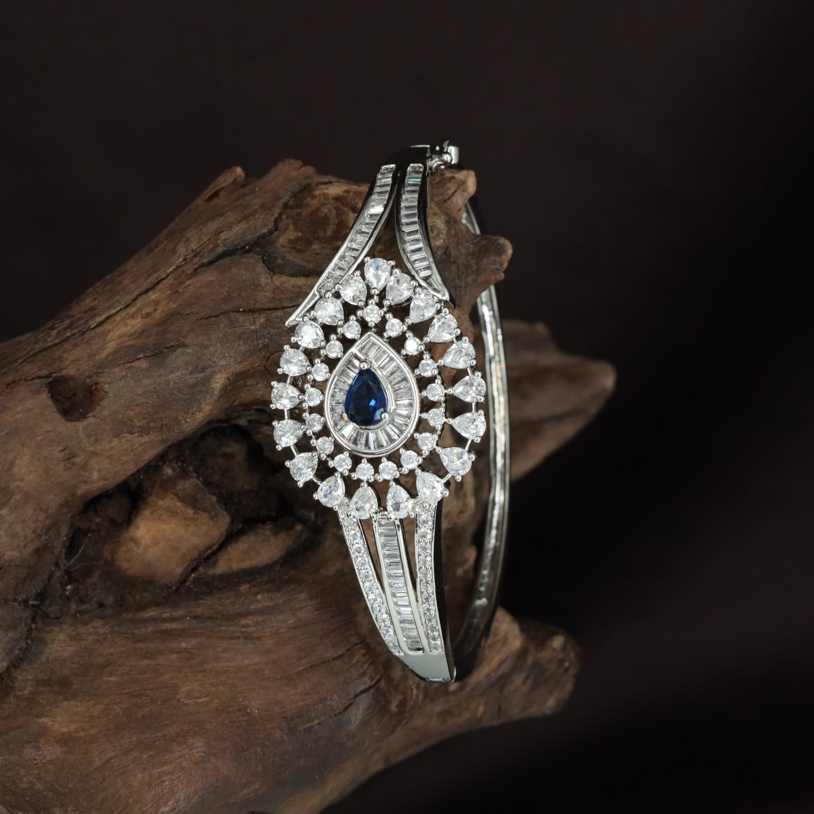 Graphite Crest Kada with Sculpted Geometric Texture and Multi Line Structure
