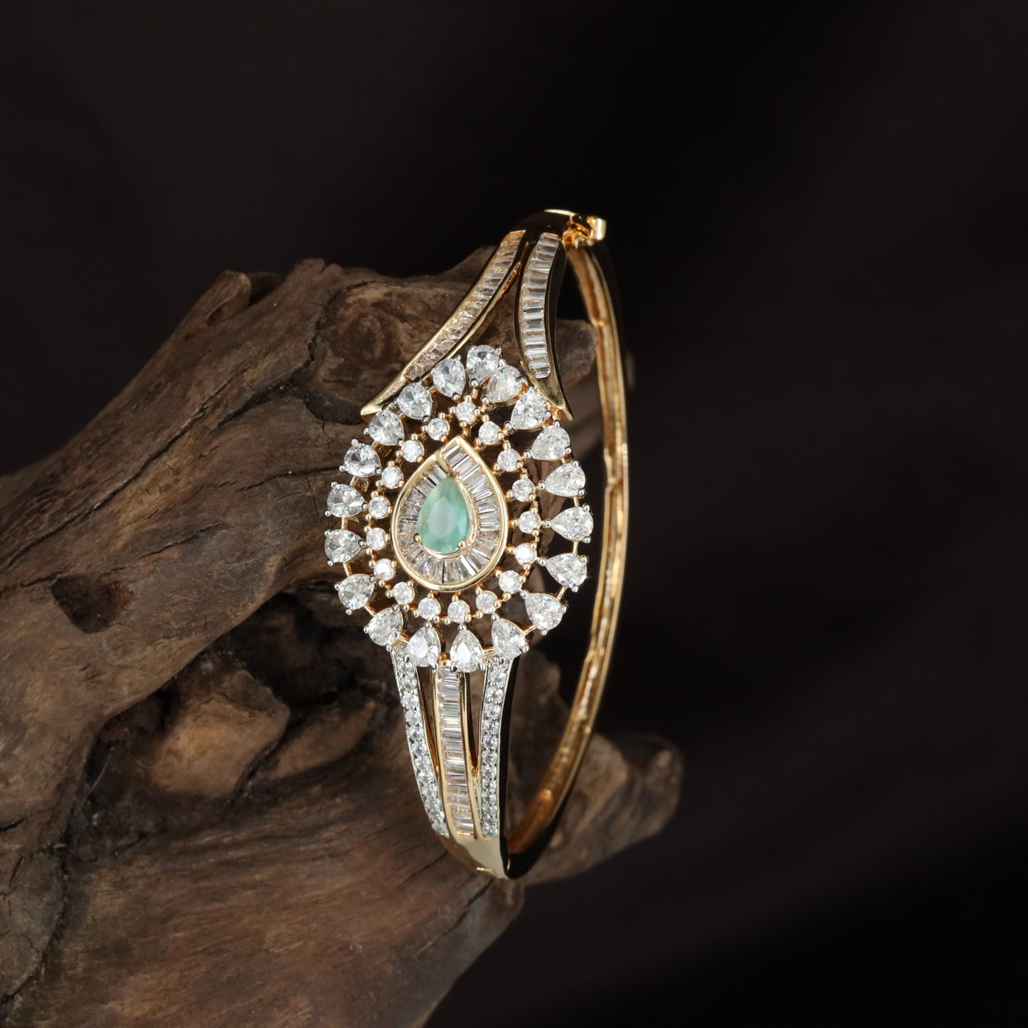 Graphite Crest Kada with Sculpted Geometric Texture and Multi Line Structure