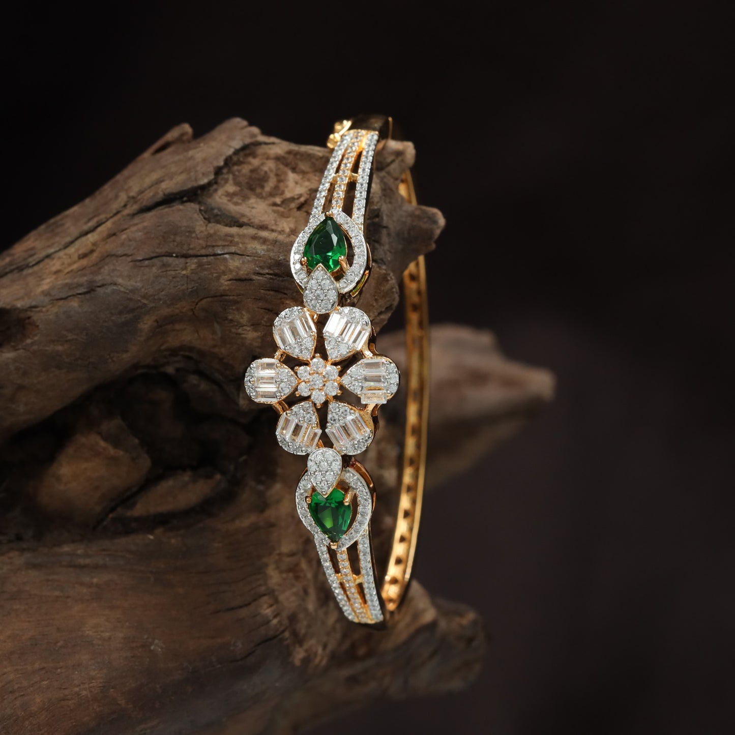 Flower Motif Kada with Pear Cut Border Elements