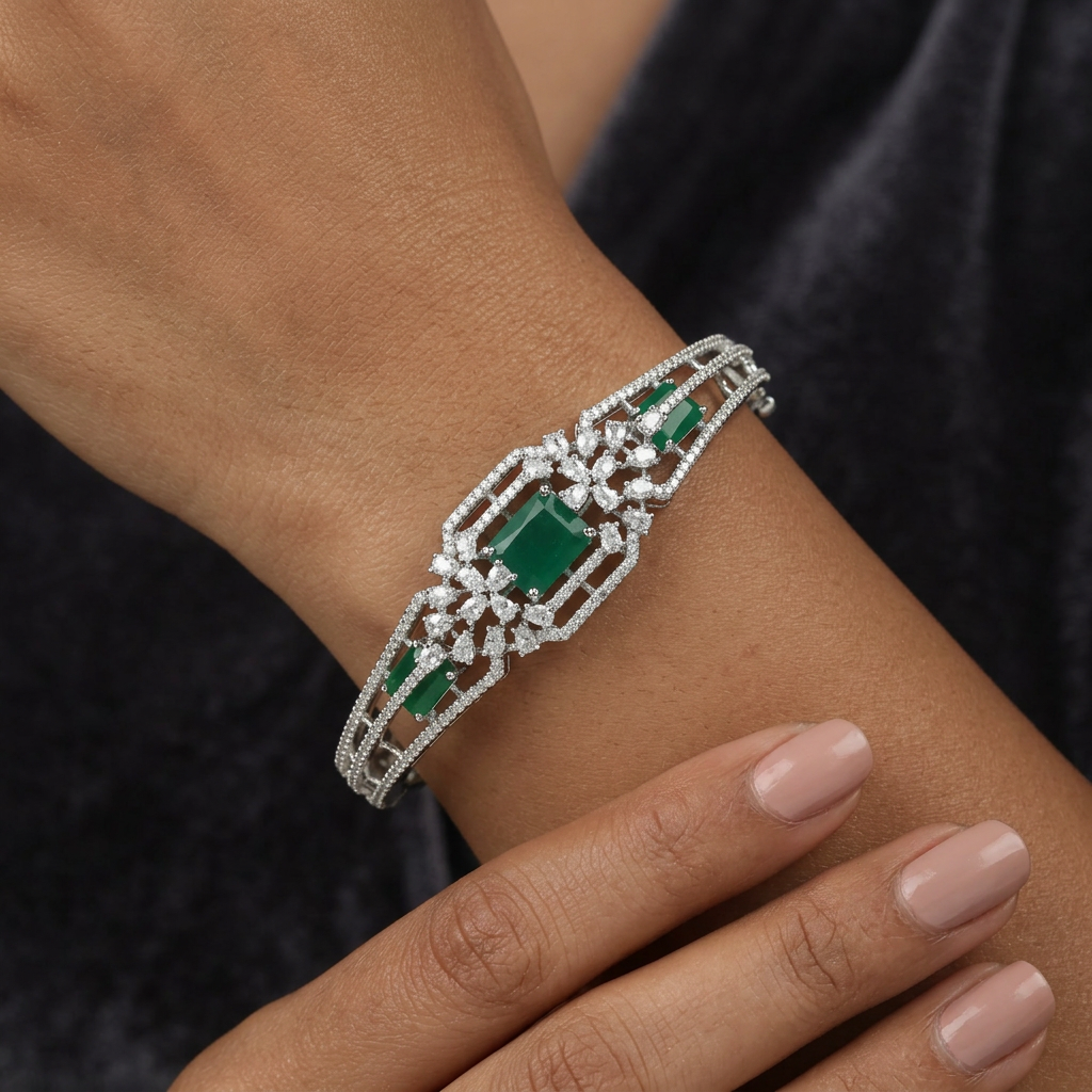 Rectangular Emerald Centre Kada with Architectural Border Detailing