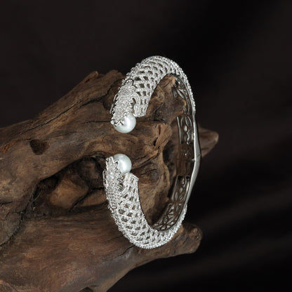 Mystara Crystal Kada with Refined Open Weave Alignment