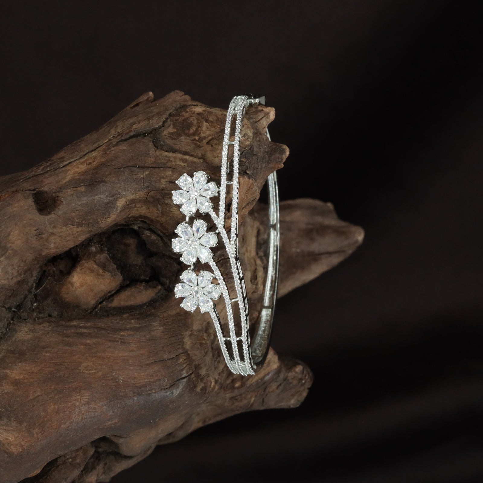 Grand Floral Vine Kada with Structured Crystal Finish