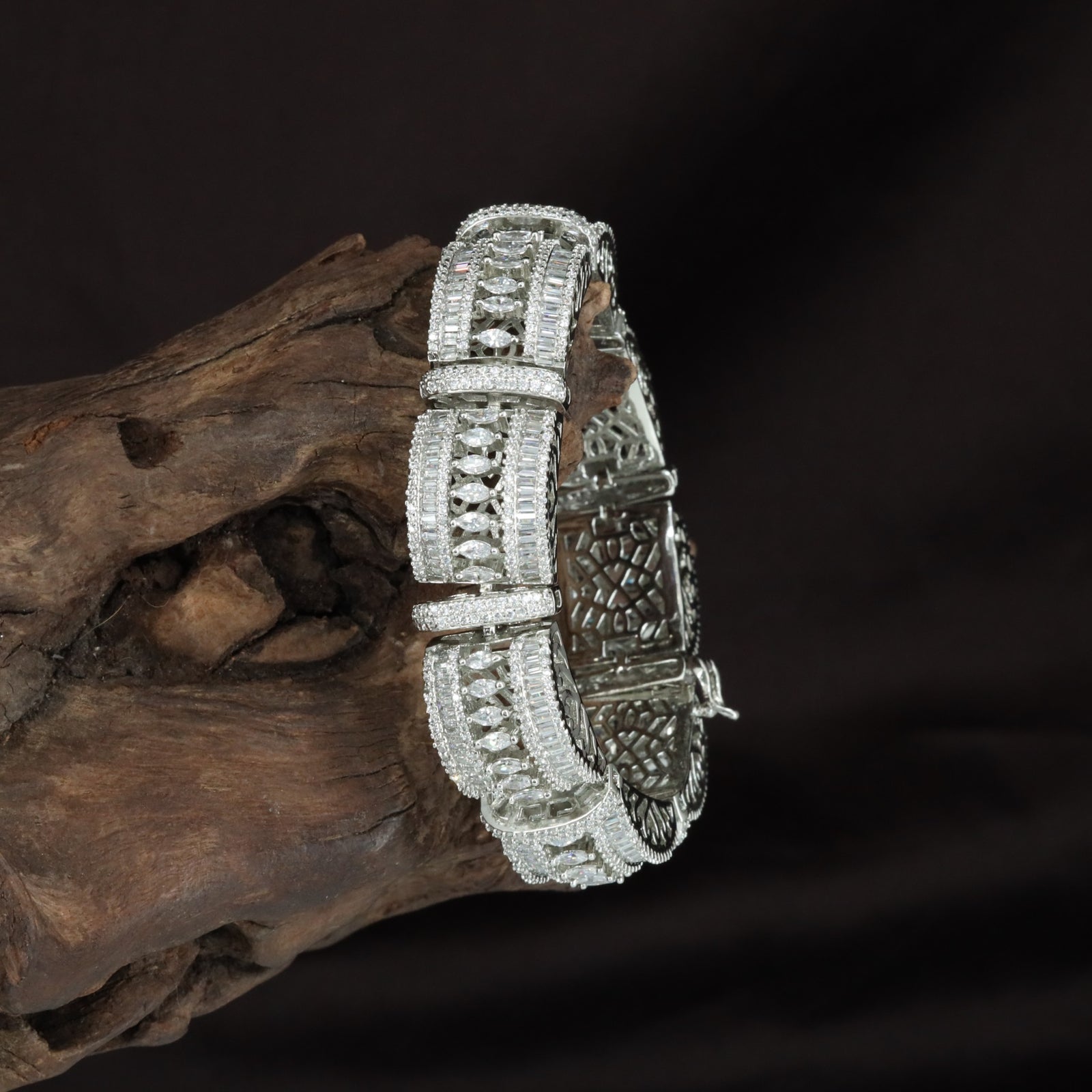 Marquise Frame Crystal Kada with Geometric Side Detailing