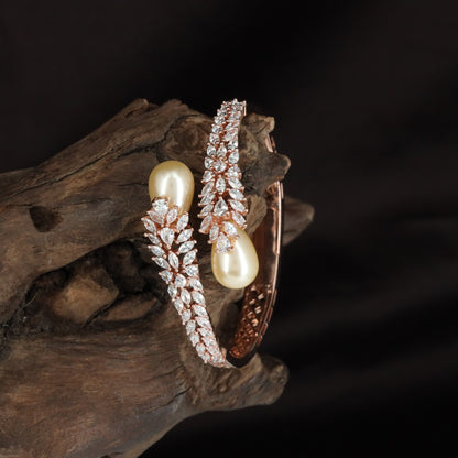 Heritage Pearl Kada with Refined Floral Pattern Work