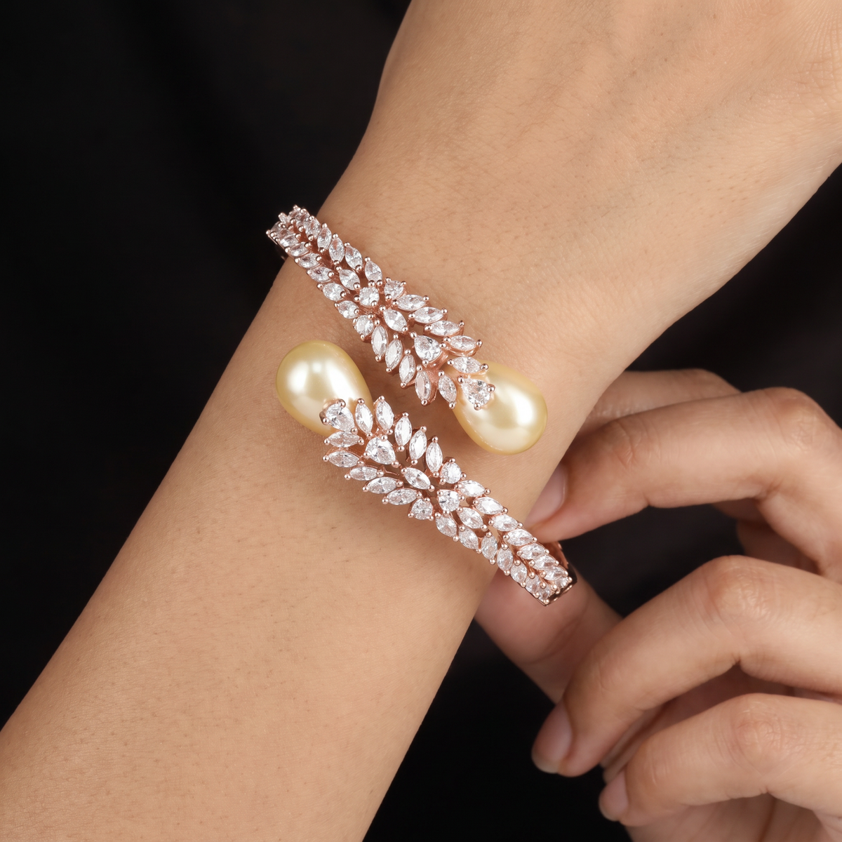 Heritage Pearl Kada with Refined Floral Pattern Work