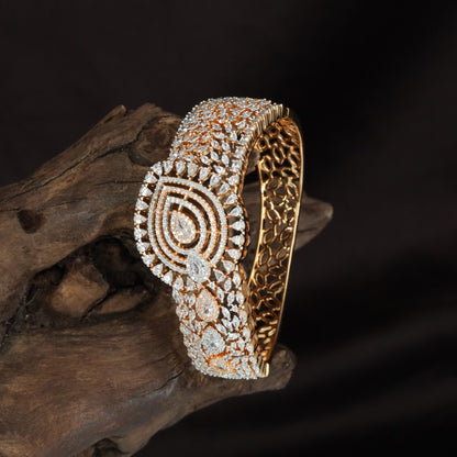 Drape Curve Kada with Circular Stone Motif Work