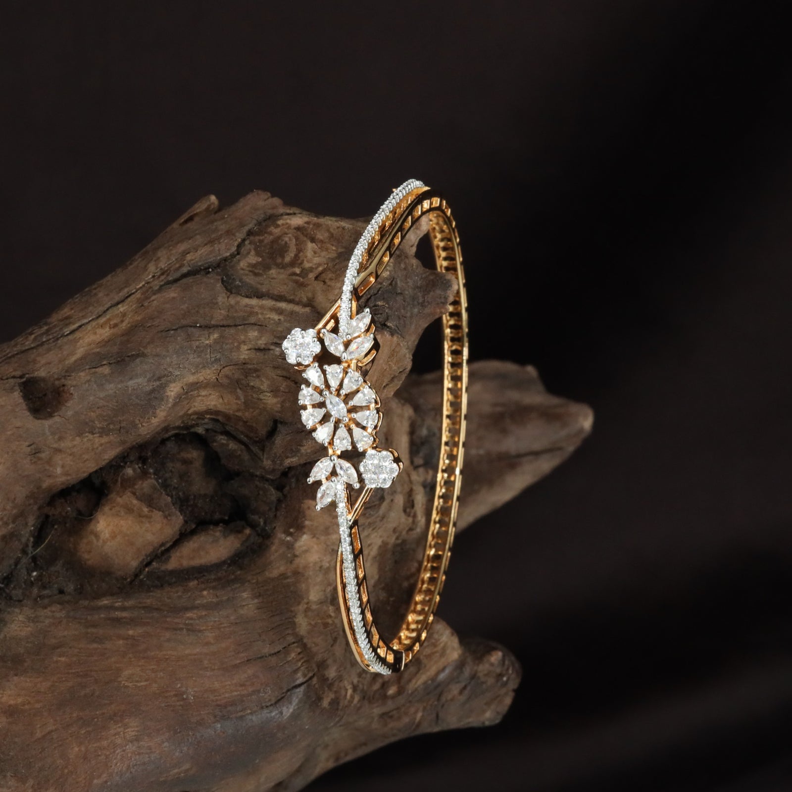 Junctionbloom Structured Kada featuring Delicate Petal Styling