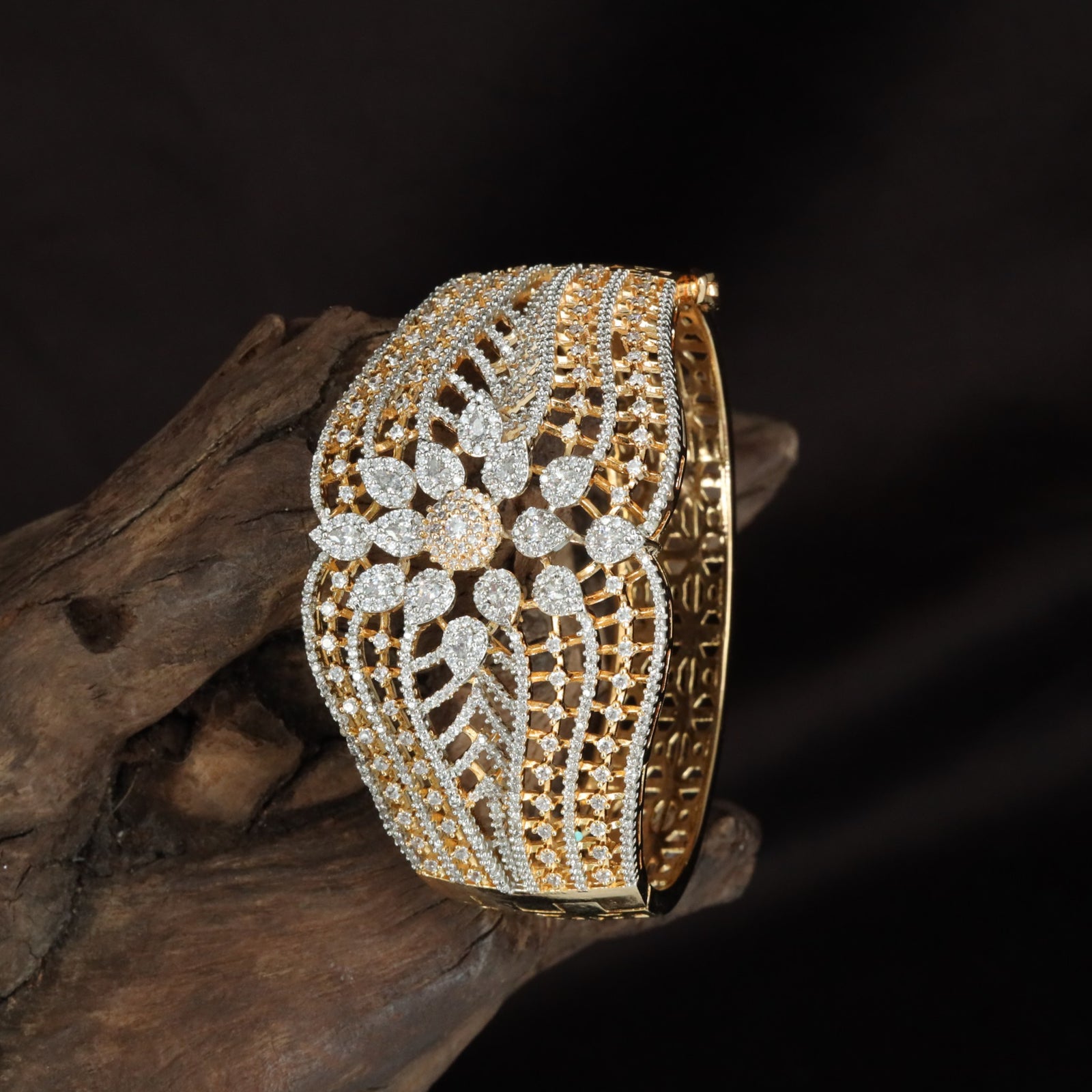 Drapebloom Wide Kada featuring Multi-Flower Border Work