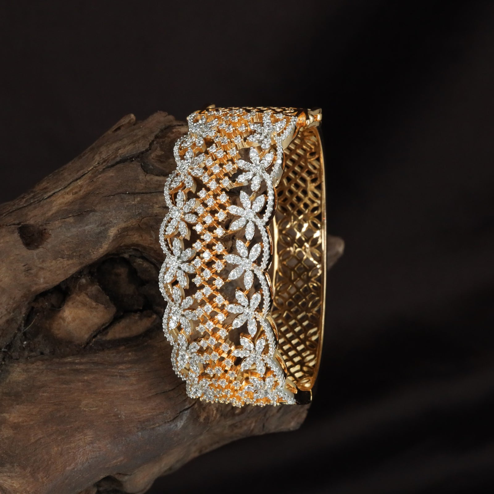 Archbloom Floral Kada with Cascading Petal Border Detailing