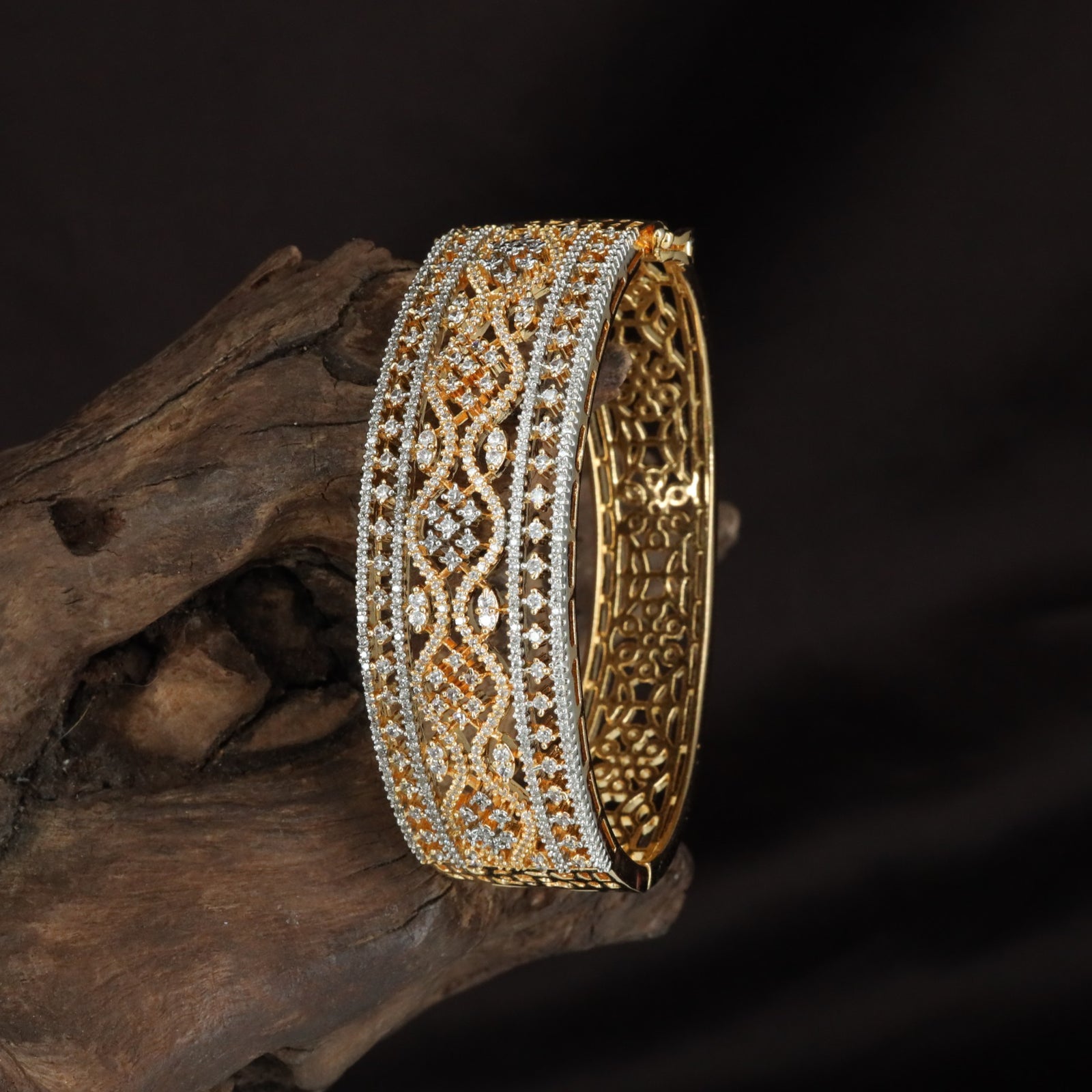 Braided Mesh Frame Kada featuring Repeating Ribbon Surface Work