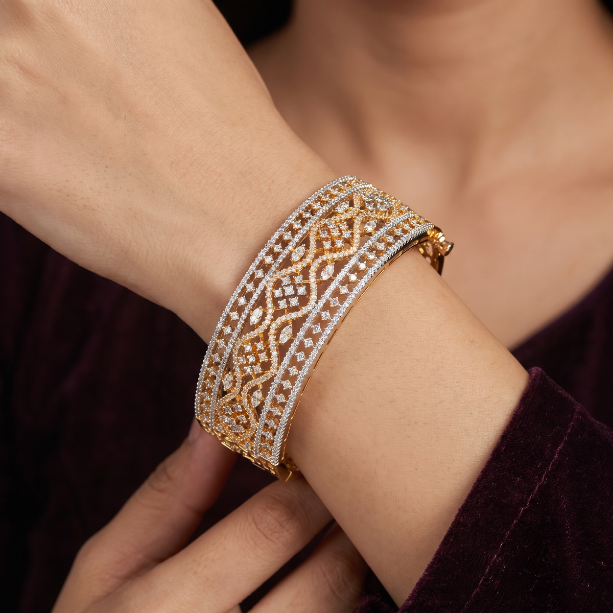 Braided Mesh Frame Kada featuring Repeating Ribbon Surface Work