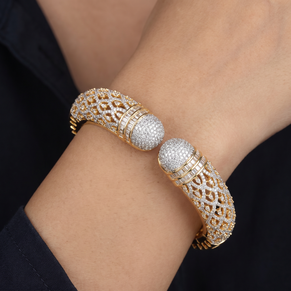 Pear Dome Crystal Kada with Open Curve Detailing
