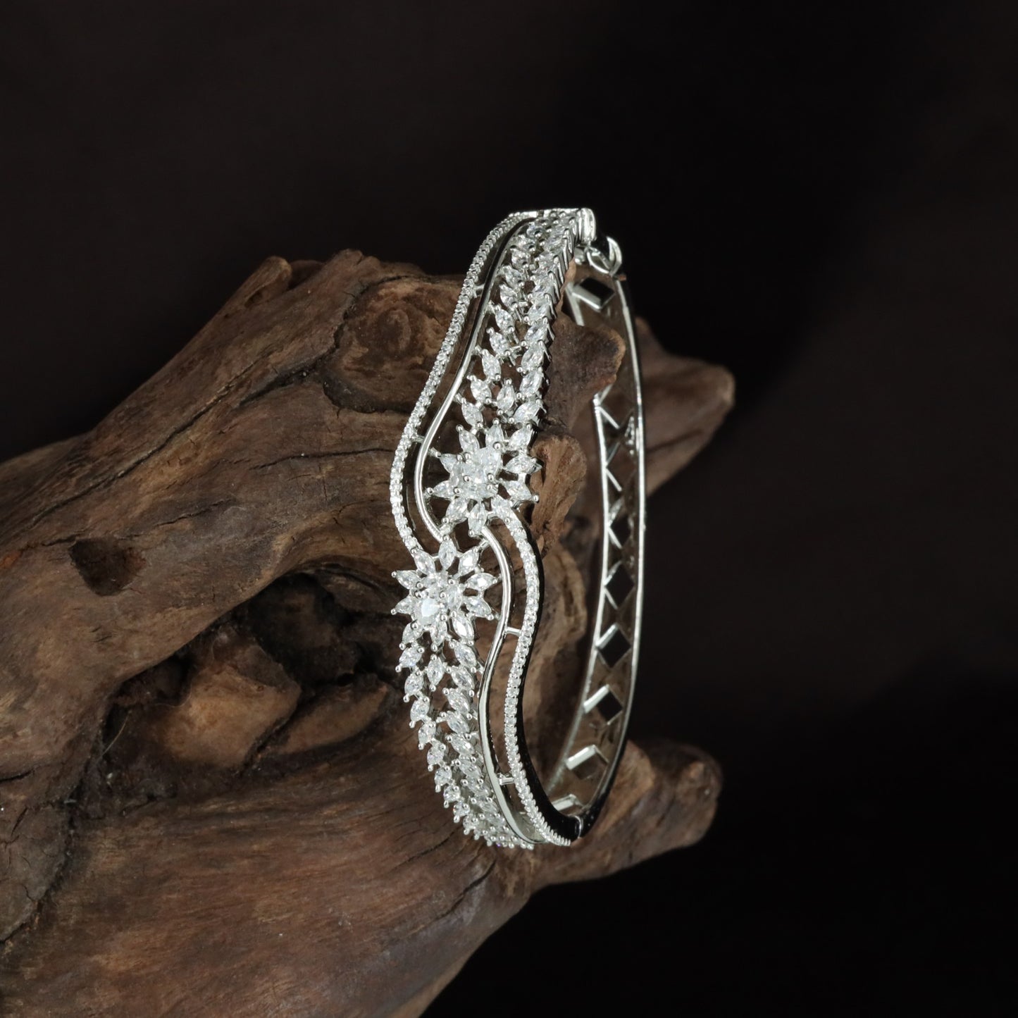 Floral Vine Kada with Curved Triple Band Detailing
