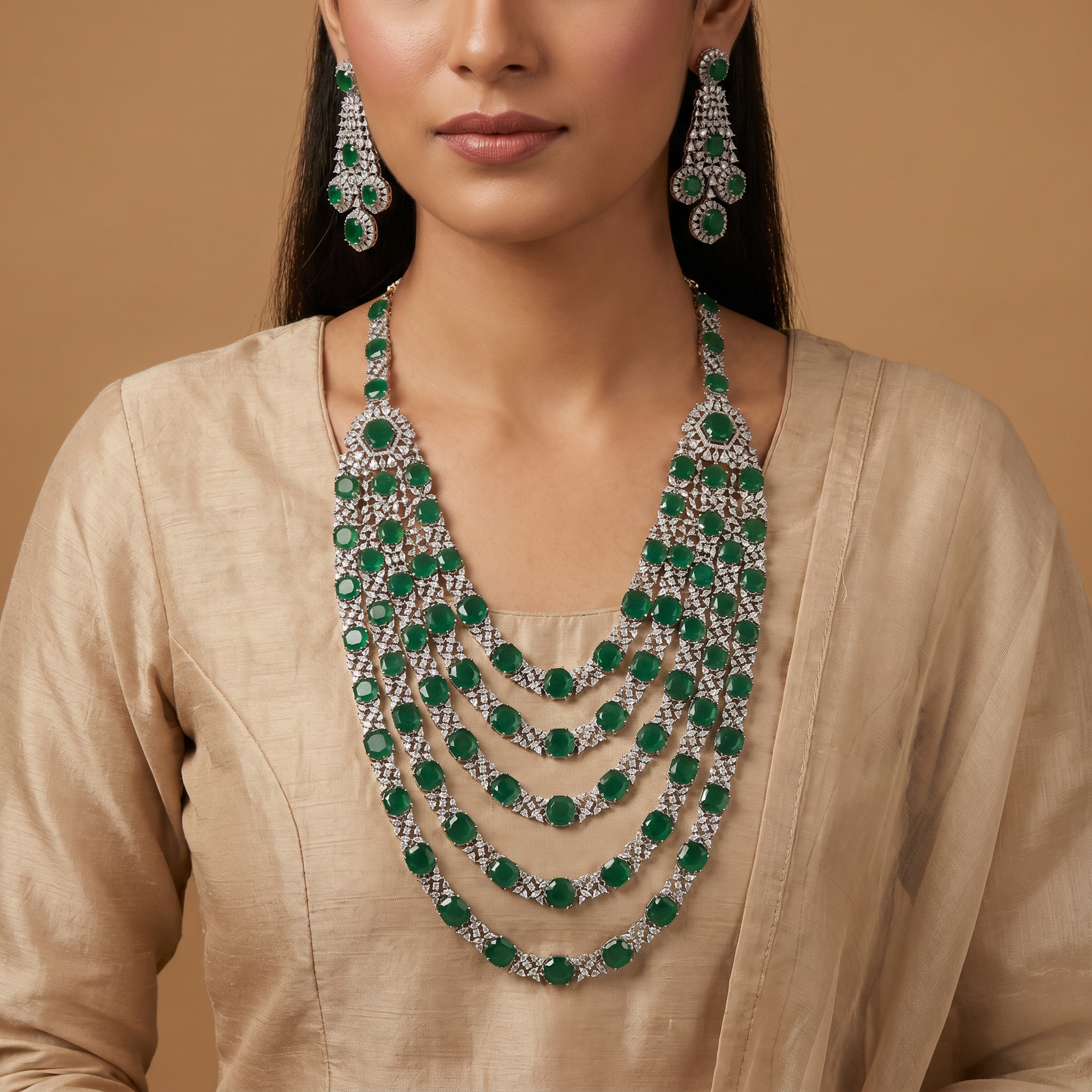 Multi layer long haara with geometric links and statement drops