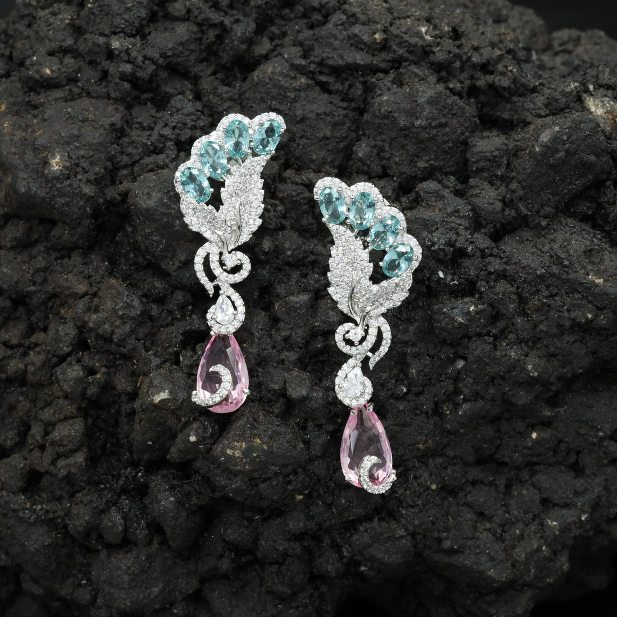 Decorative Floral Hanging Earrings with Cascading Drop Design