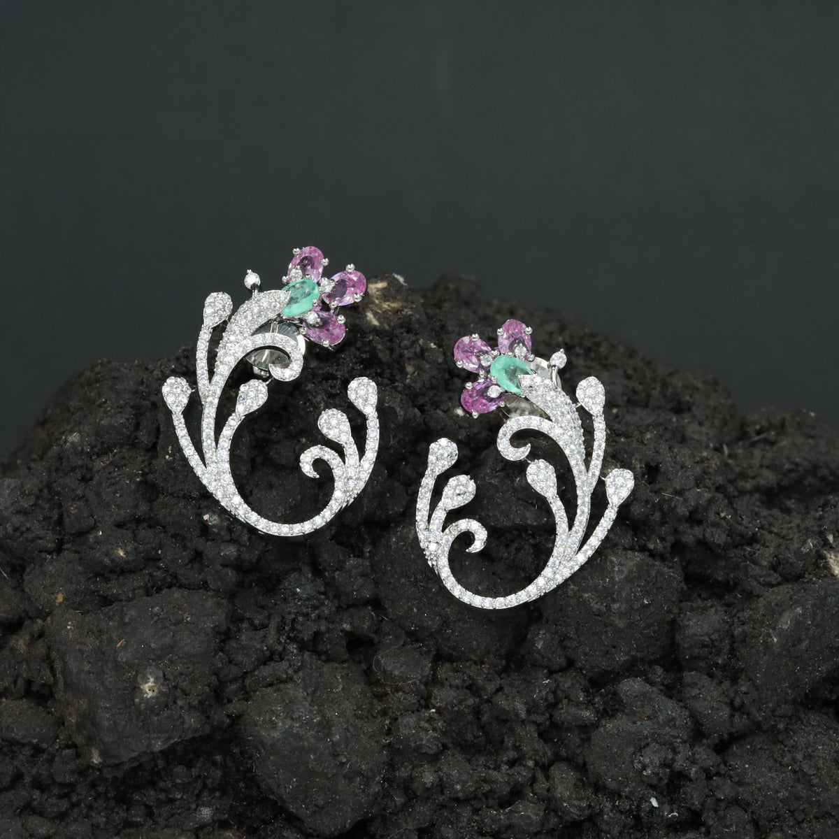 Rhodium Vinework Stud with Sculpted Leaves