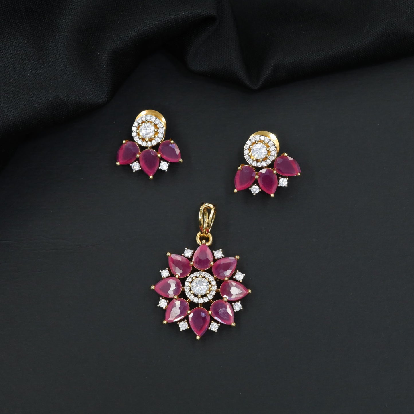 Festive blossom pendant set with petal cluster craftsmanship