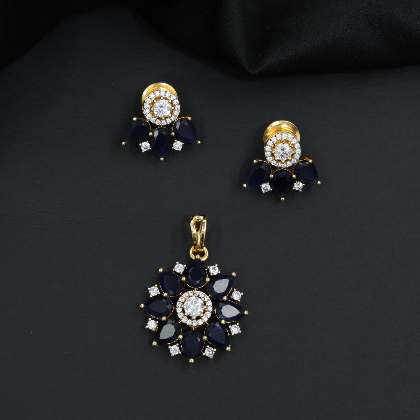 Festive blossom pendant set with petal cluster craftsmanship