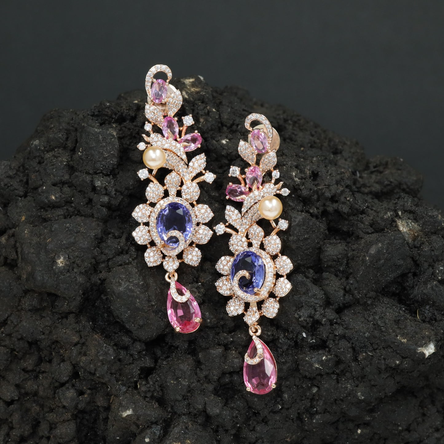 Botanical Hanging Earrings with Scroll and Leaf Arrangement