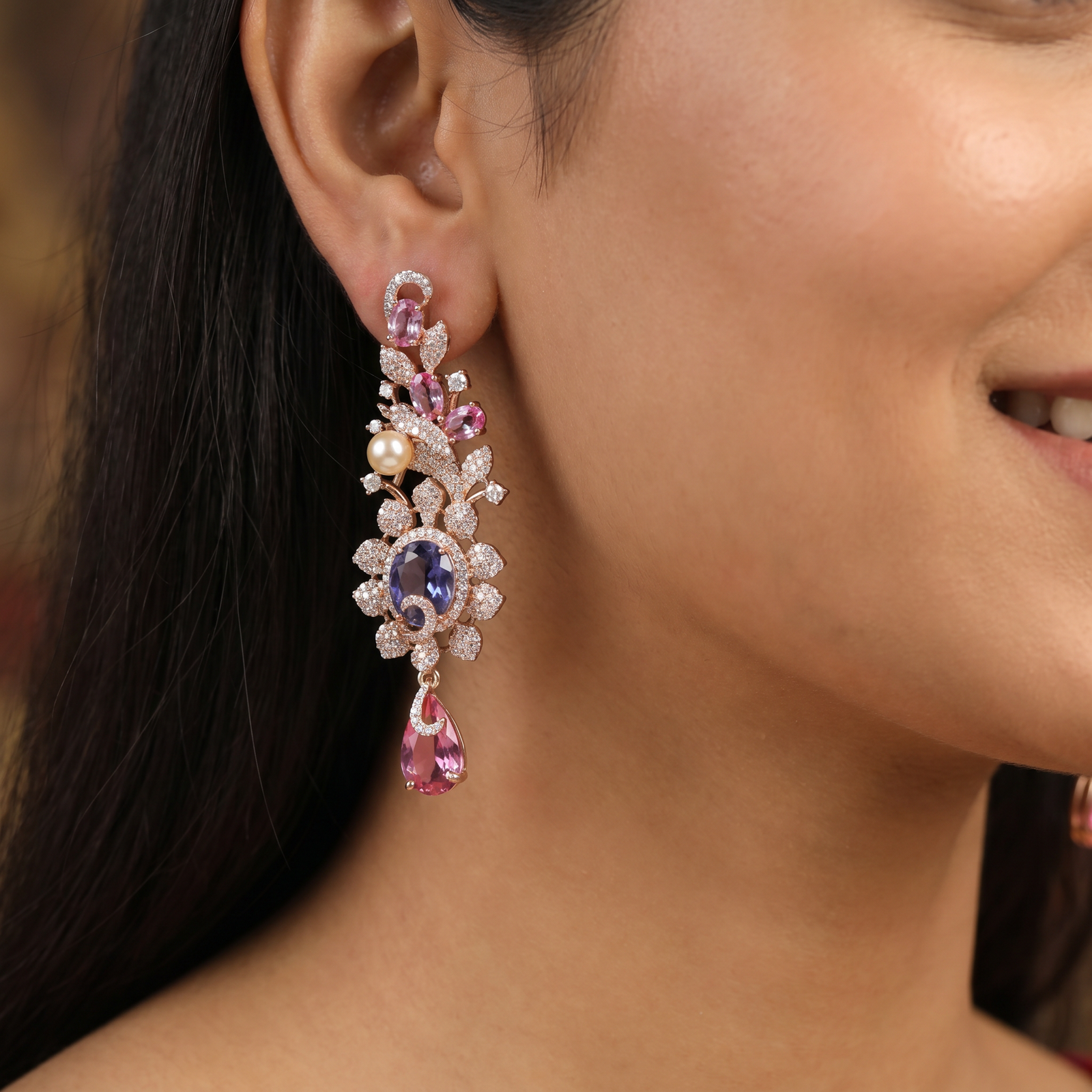 Botanical Hanging Earrings with Scroll and Leaf Arrangement