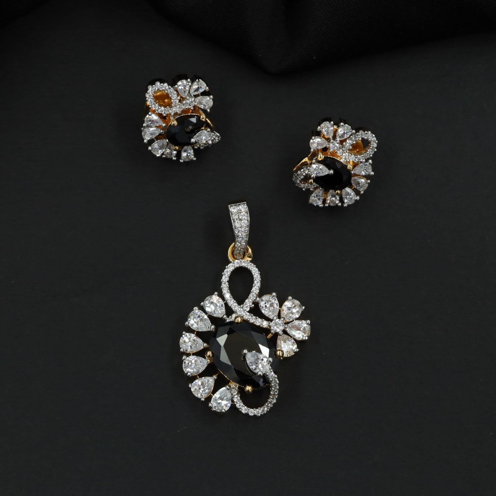 Designer floral pendant set with layered curves and cluster detailing