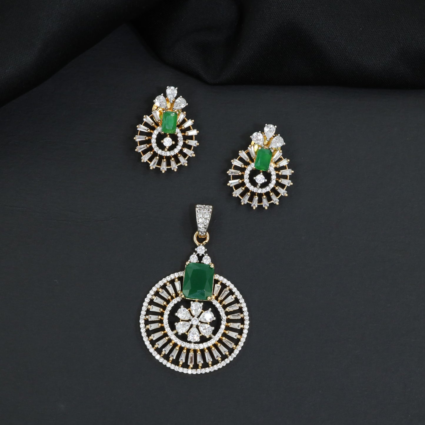 Classic circular pendant set with detailed medallion styling