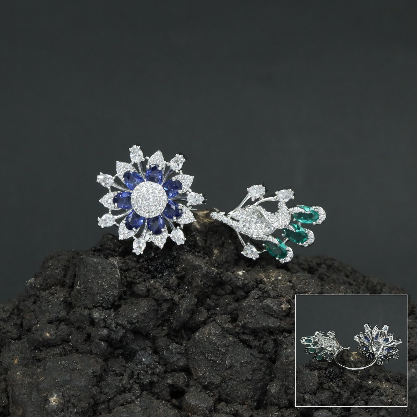 Floral Bouquet Finger Ring with Bloom and Leaf Design