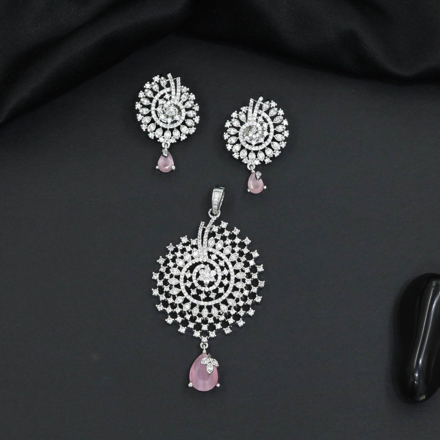 Elegant flower pendant set with concentric floral construction and statement medallion design