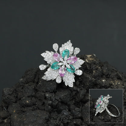 Floral Burst Finger Ring with Nature Inspired Design