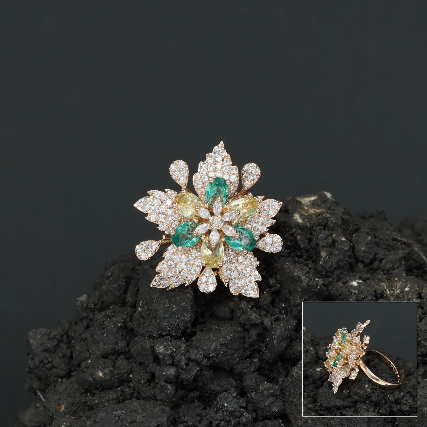 Floral Burst Finger Ring with Nature Inspired Design