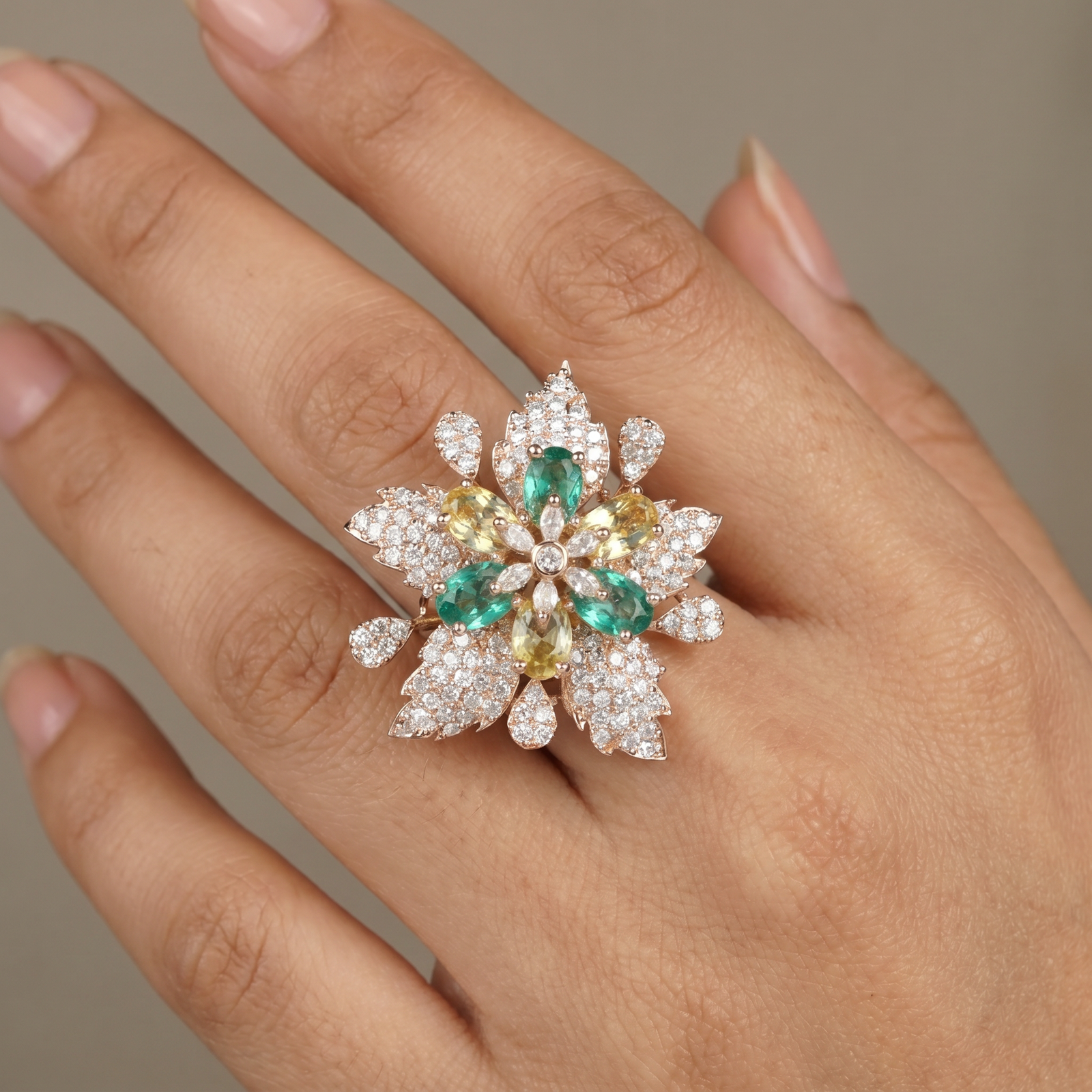 Floral Burst Finger Ring with Nature Inspired Design