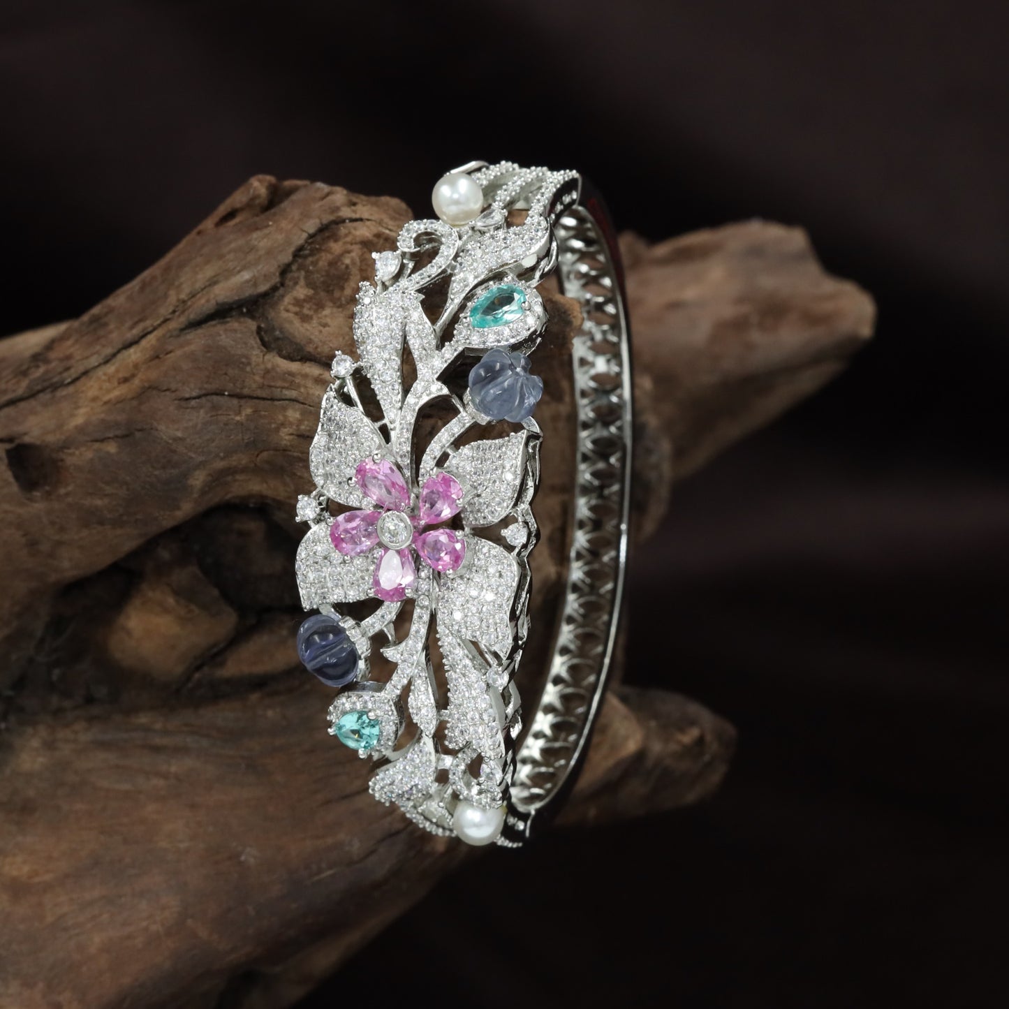 Bloom Spray Rose Gold Kada with Leaf Pattern Styling
