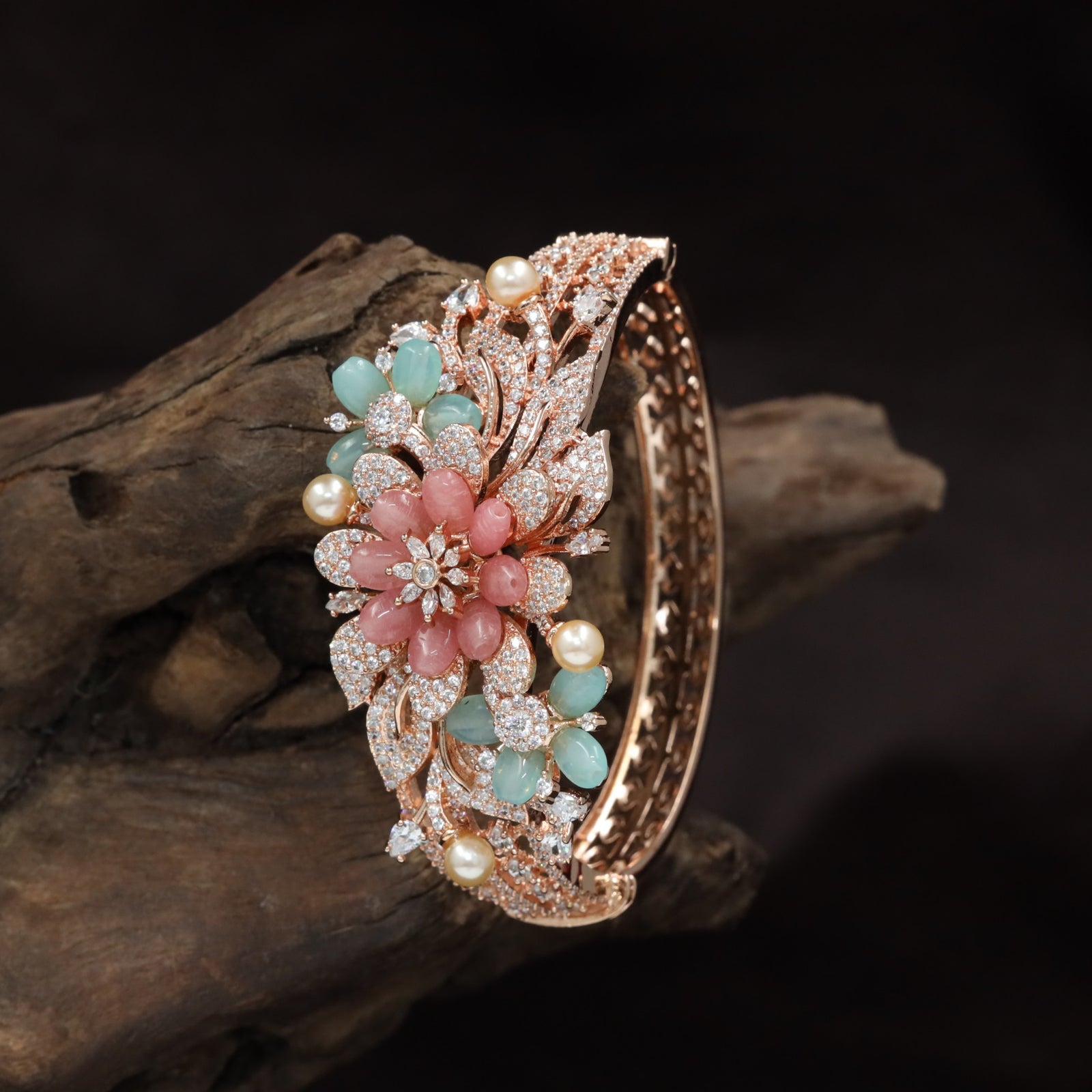 Floral Medallion Rose Gold Kada with Decorative Leaves