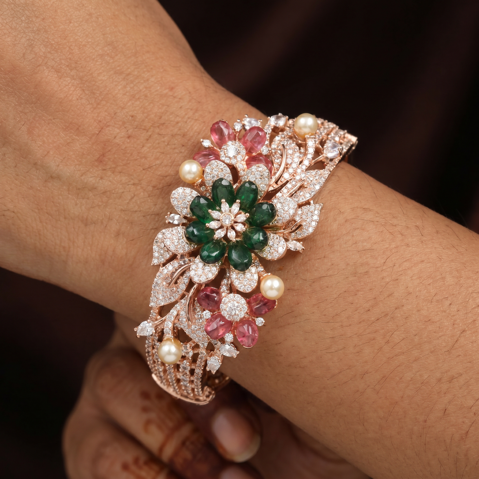 Floral Medallion Rose Gold Kada with Decorative Leaves