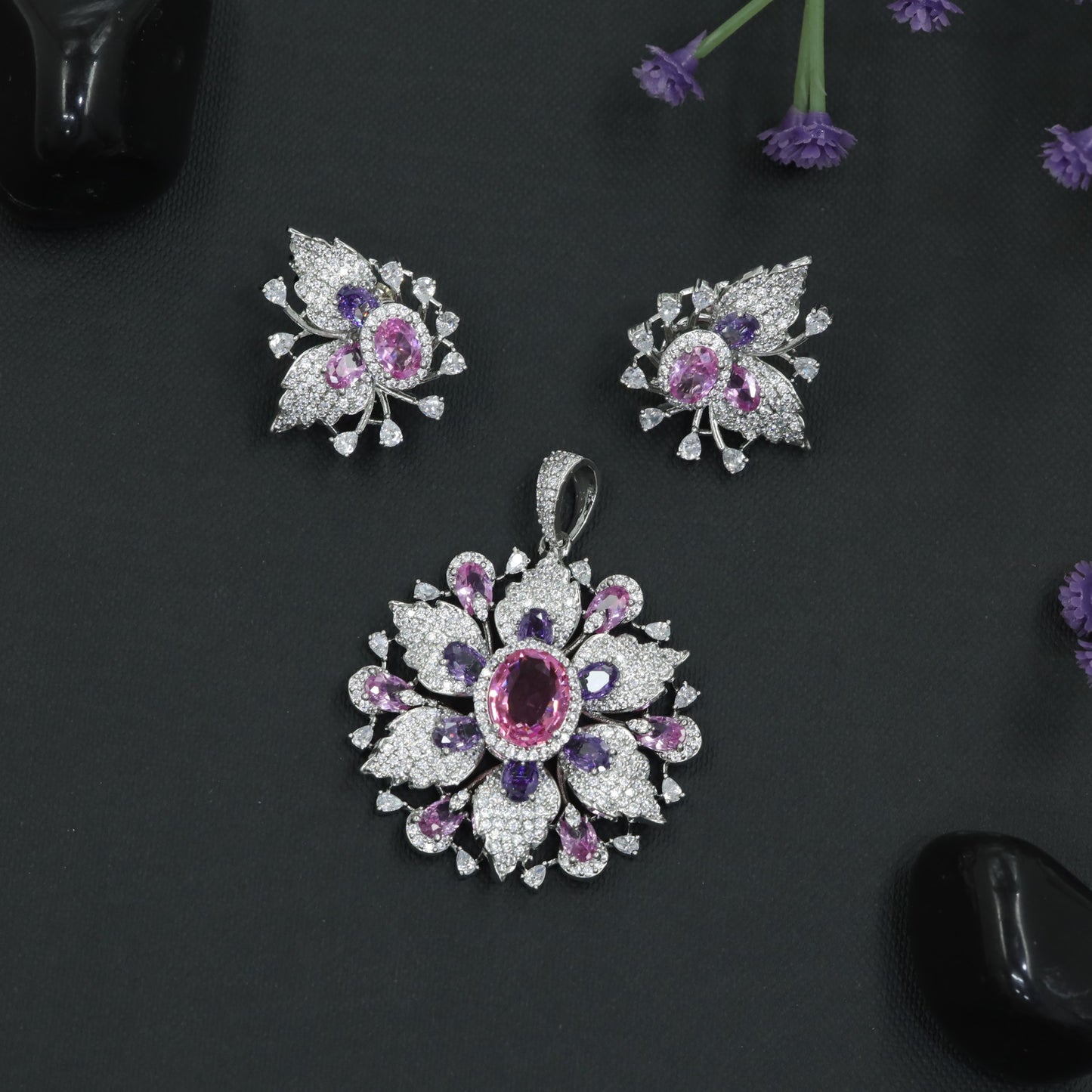 Pendant Set with Leaf Petal Floral Composition