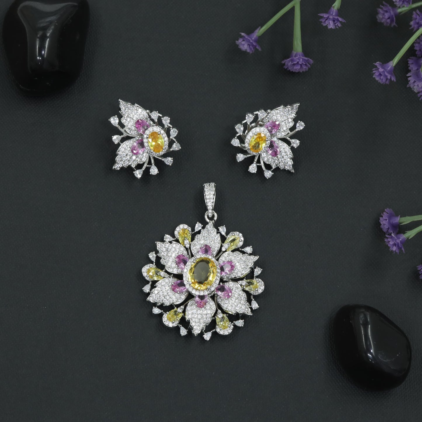 Pendant Set with Leaf Petal Floral Composition