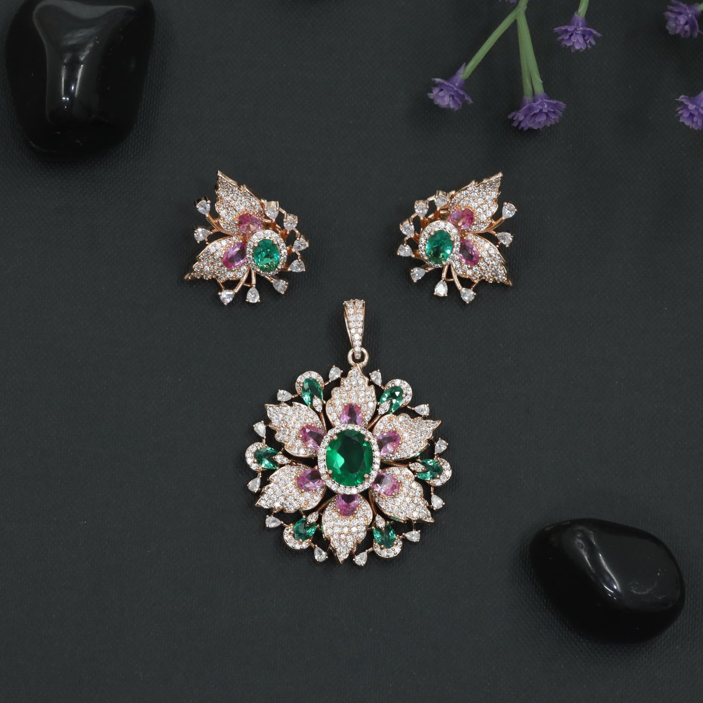 Pendant Set with Leaf Petal Floral Composition