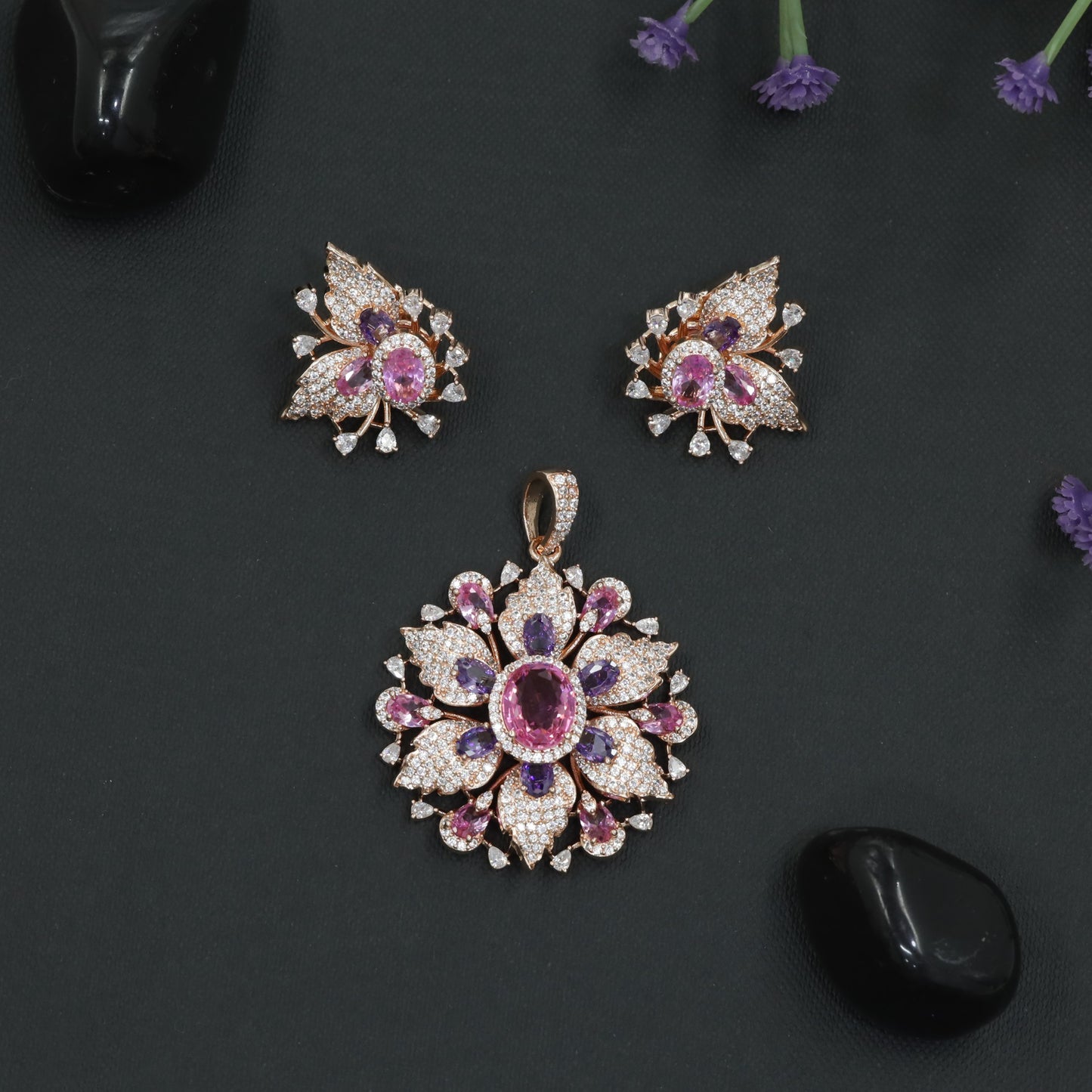 Pendant Set with Leaf Petal Floral Composition