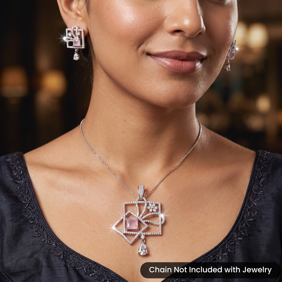 Contemporary square frame pendant set with flowing swirl construction