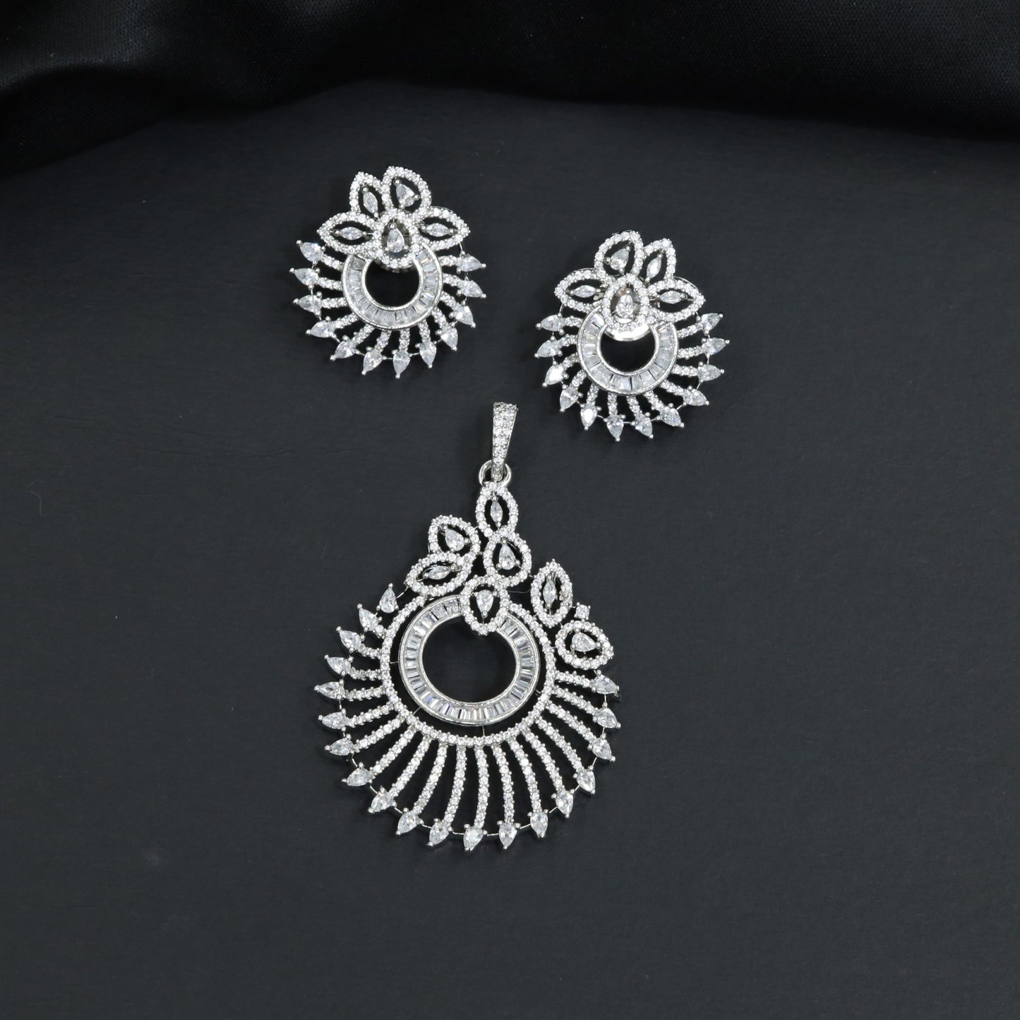 Sunburst Floral Pendant Set with Open Circle Design