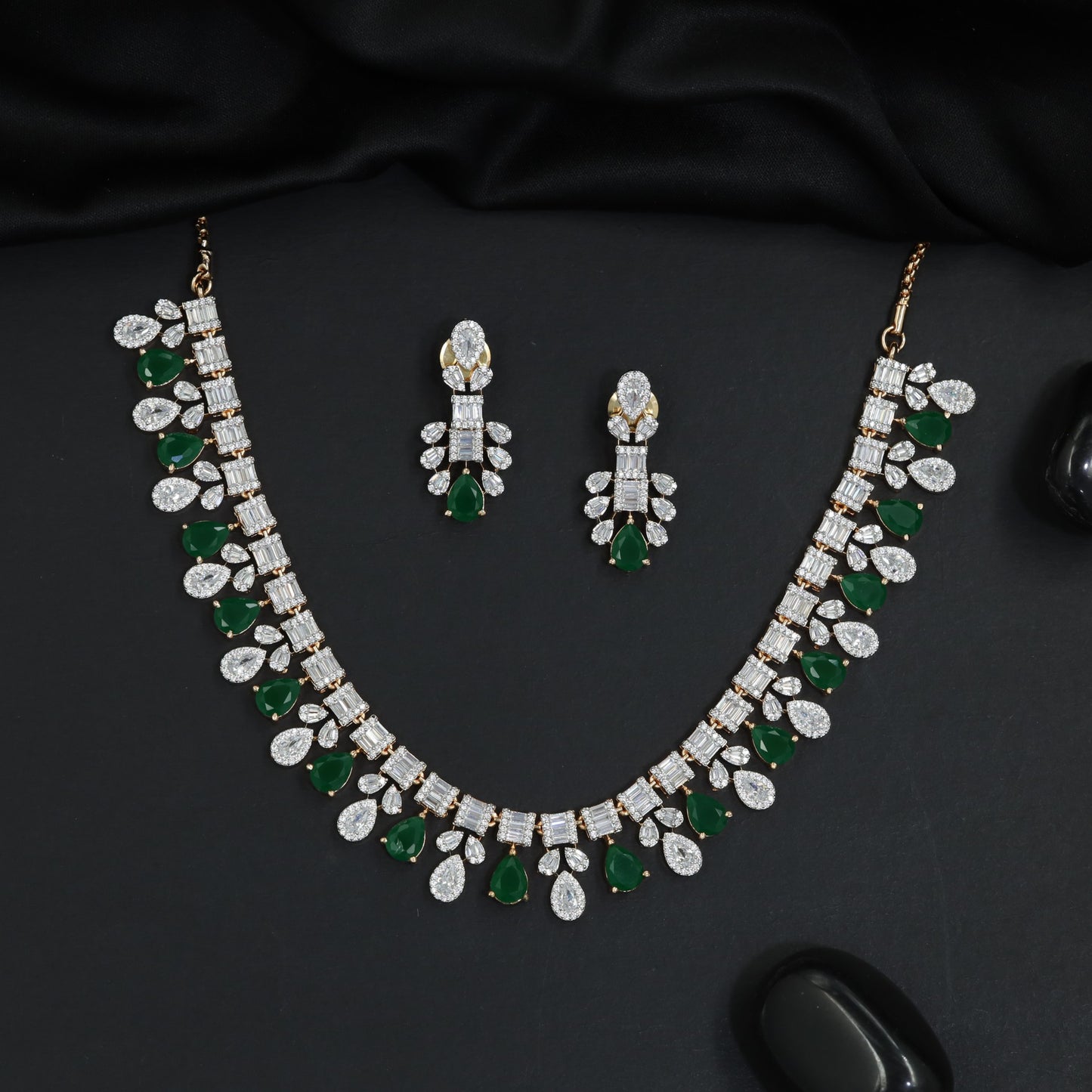 Traditional baguette inner line Gj necklace with a cascading teardrop outer fringe
