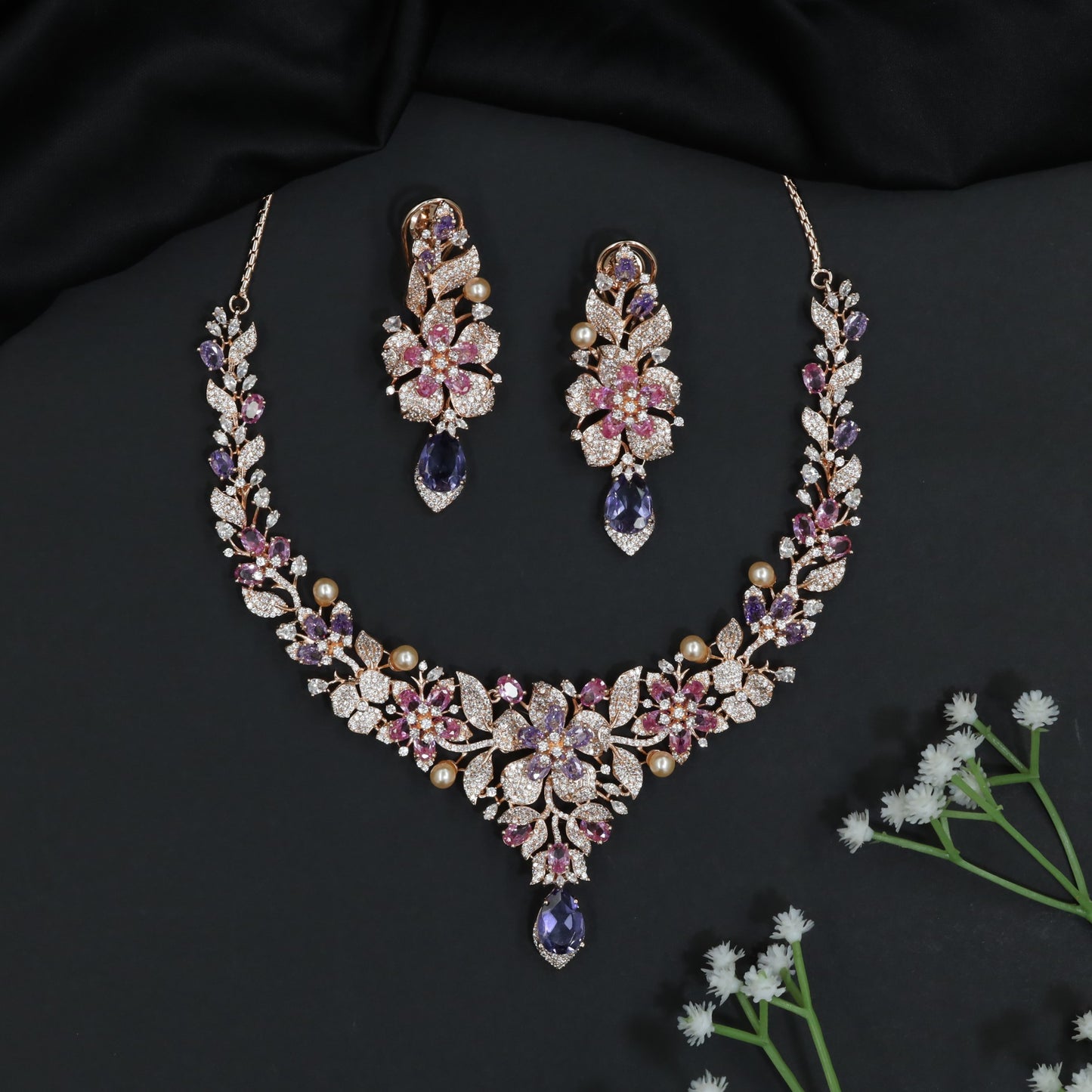 Blossom Motif Rose Gold Necklace Set with Leaf Framework